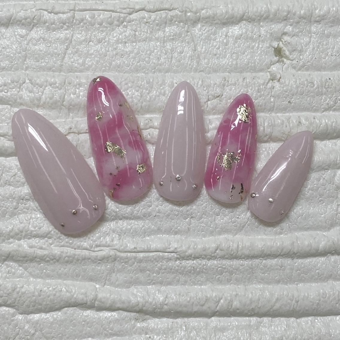 ネイル Nail salon Honey Beeのネイルデザイン
