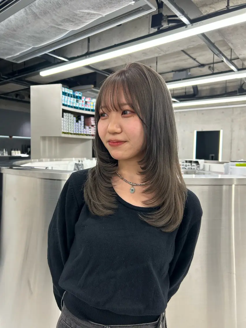 ロング カラー カット ヘアカラー カラー/エクステ 🤍ルナのヘアスタイル