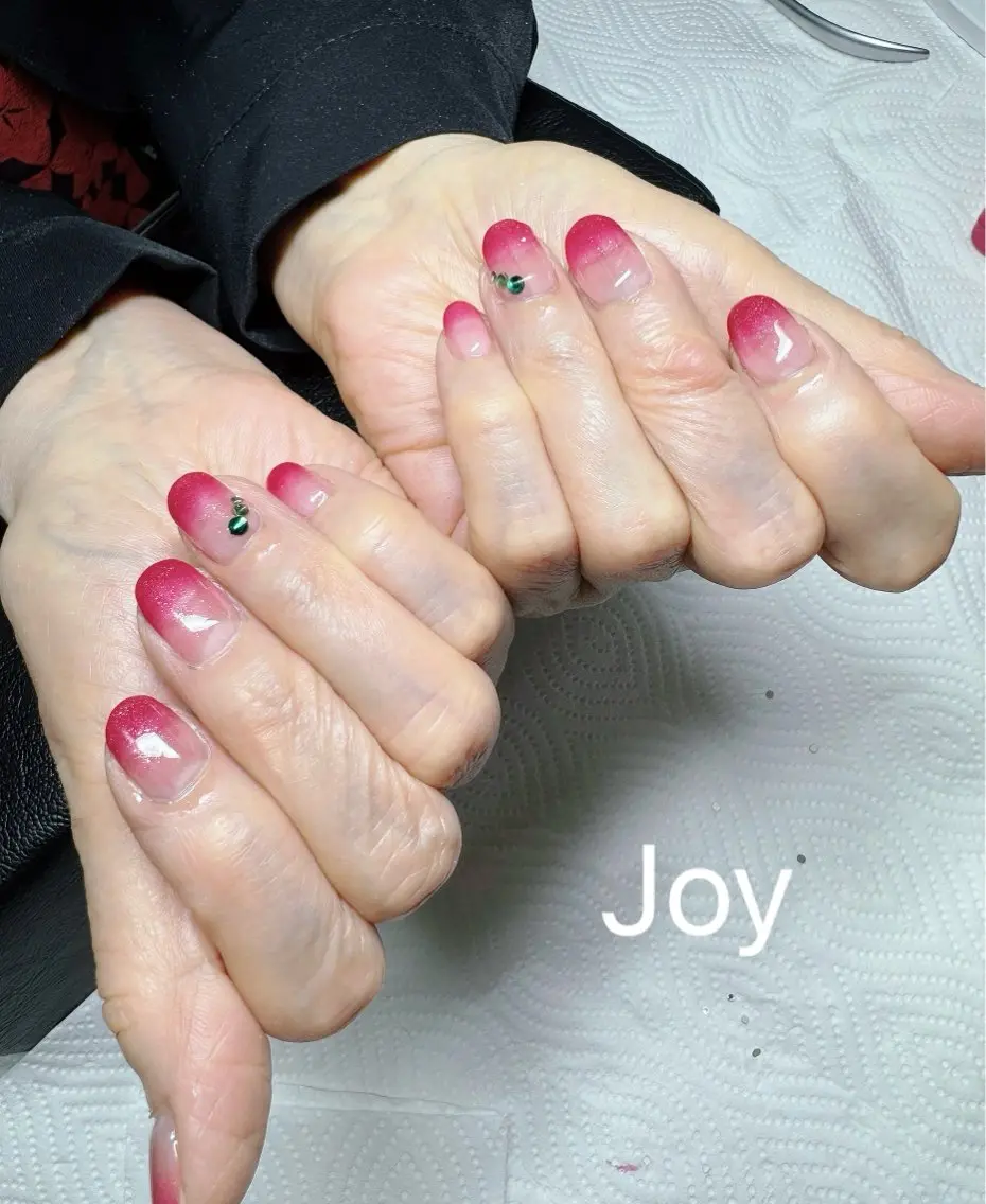 ネイル グラデーション ラメ(グリッター) ラメグラデーション シンプルネイル ストーンネイル Nail Salon JOYのネイルデザイン