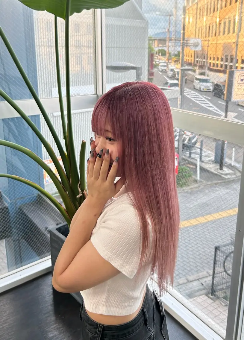 ロング 桝田 友美のヘアスタイル