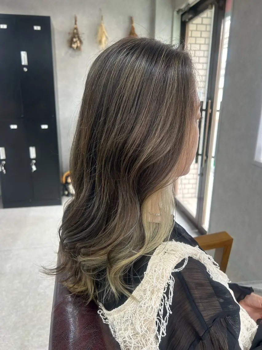 ロング カラー Lien 深井店のヘアスタイル