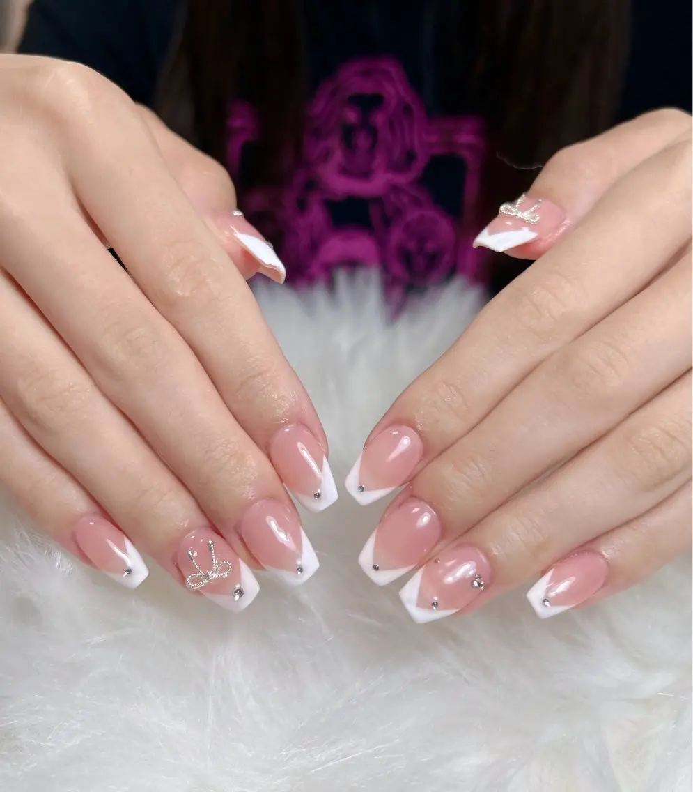 ネイル アートネイル オーロラネイル チークネイル 長さ出し フットネイル Chan nailsのネイルデザイン