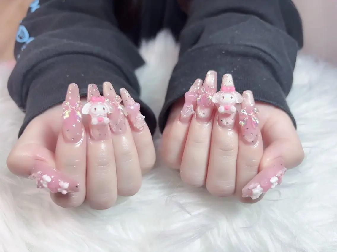 ネイル Rin.nails ネイルサロンのネイルデザイン