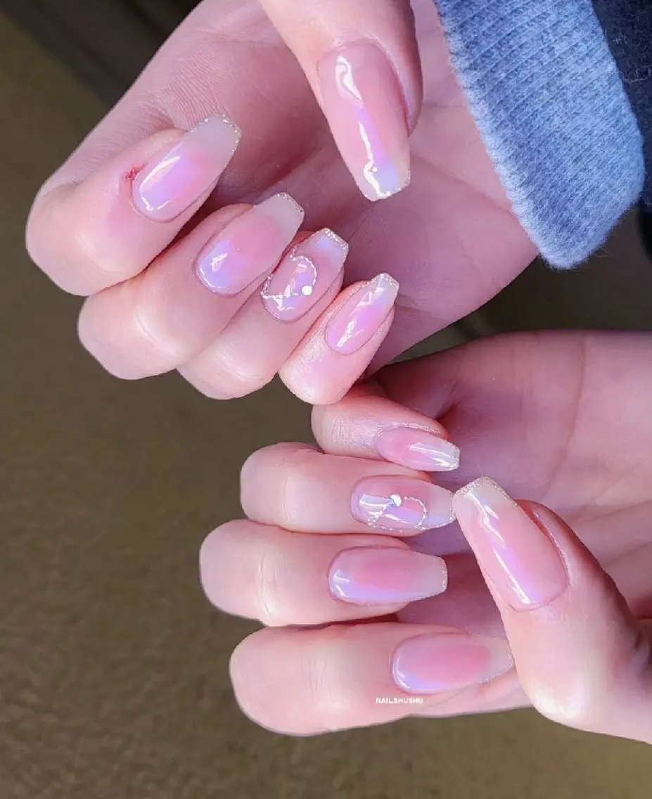 ネイル 持ち込み ニュアンスネイル ワンカラーネイル シンプルネイル 冬ネイル ハンドネイル 3dパーツ/流行り 👧shushu❤️のネイルデザイン