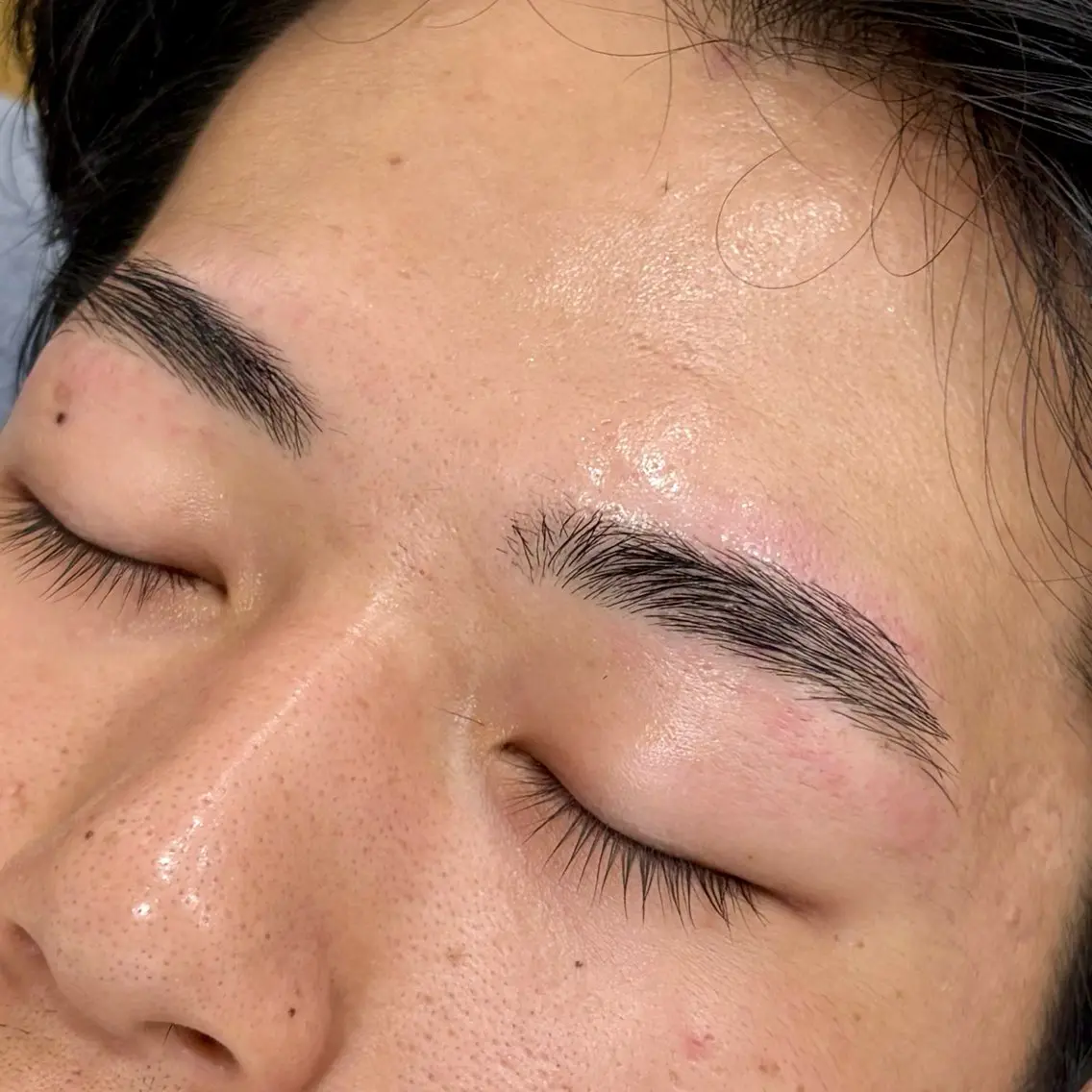 アイブロウ WHITE EYE 山本みなりの眉毛・アイブロウイメージ
