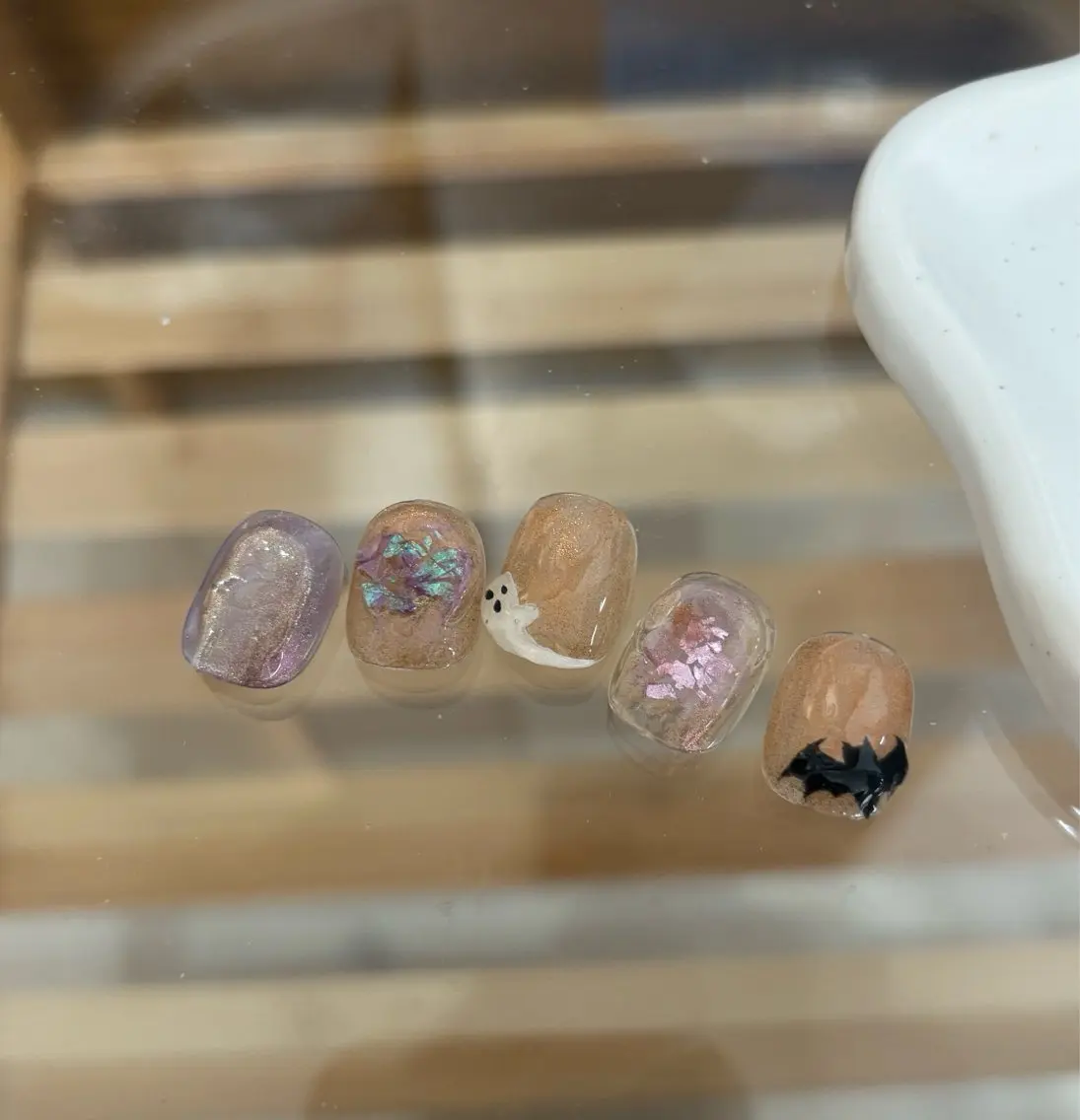 ネイル ミラーネイル 持ち込み ニュアンスネイル オフィスネイル ショートネイル ハンドネイル younail荻窪 （練習モデル）のネイルデザイン