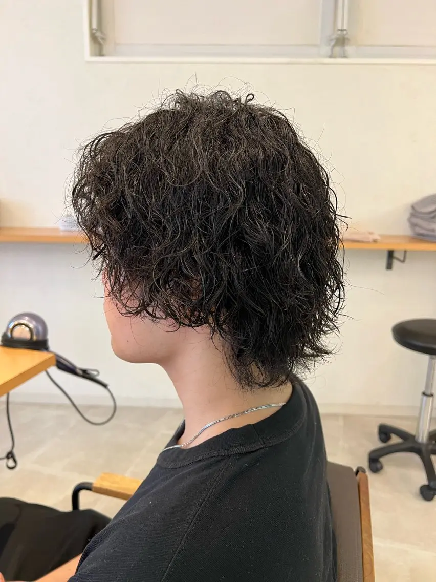 ミディアム パーマ メンズ あくつ べんのヘアスタイル