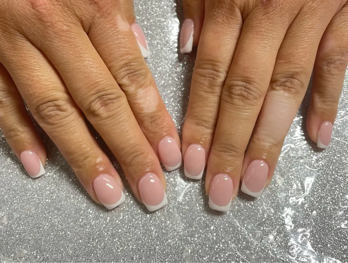 ネイル ハンドネイル VIERU 🌈🎀💖のネイルデザイン