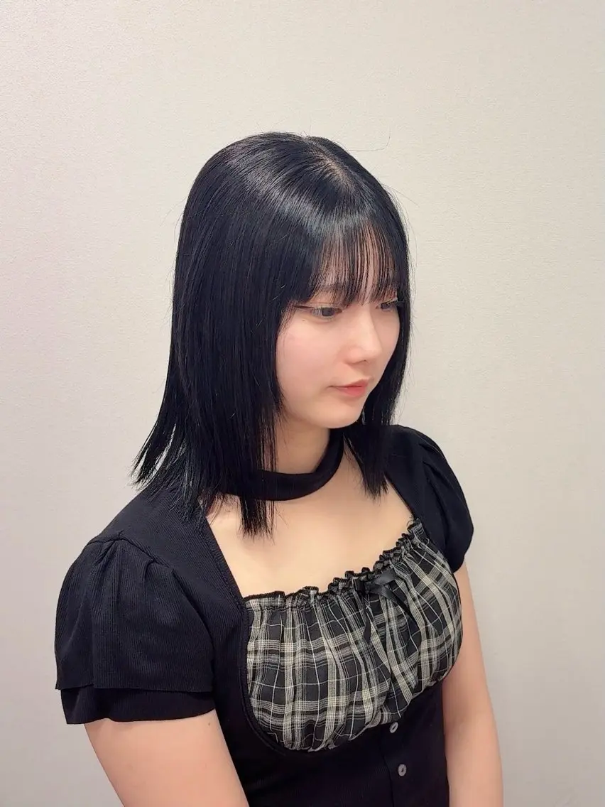 カラー 直井 和佳奈のヘアスタイル
