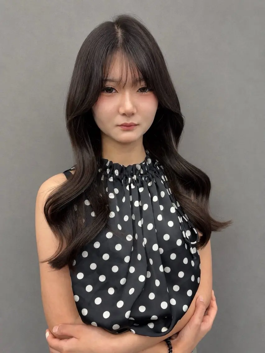 ロング カット ヘアカラー トリートメント 【韓国ヘア ×髪質改善】内田のヘアスタイル