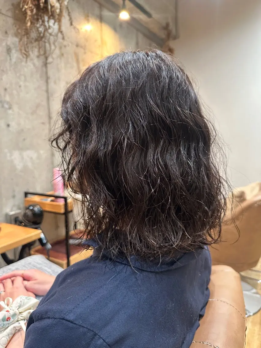 ミディアム パーマ ミディアムパーマ レイヤーカット カット パーマ 🫧MANA🫧カッ トモデル募集中🧡のヘアスタイル