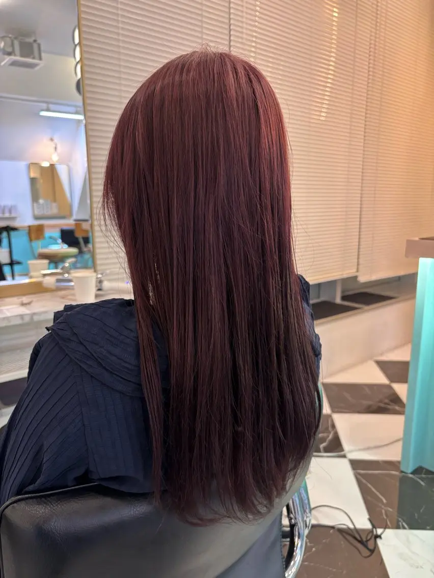 セミロング カラー ブリーチ ヘアカラー 🩶ナチュラル ハイトーン/はちすのヘアスタイル