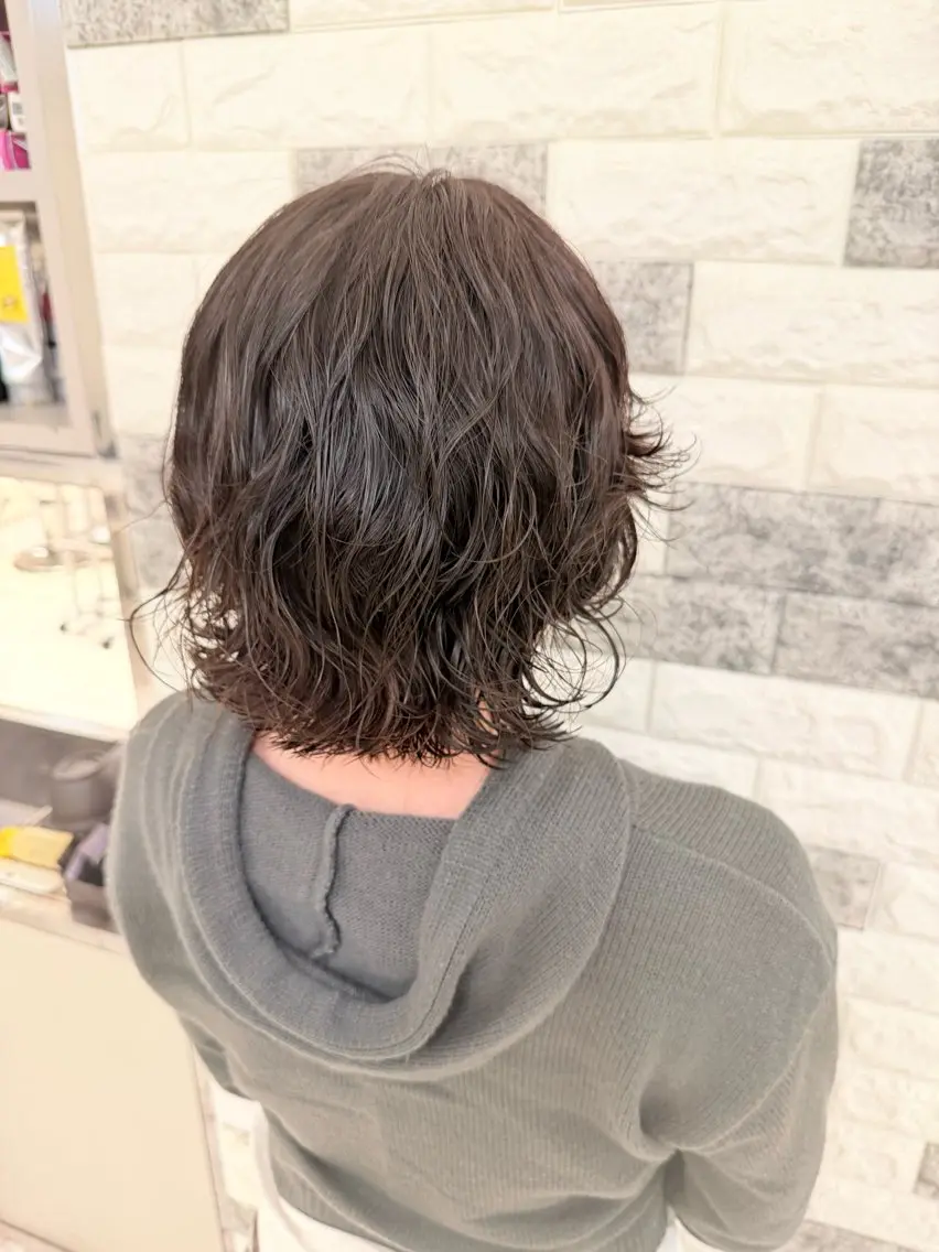 ショート カラー パーマ 外ハネヘア Mizuki 🐰🌟のヘアスタイル