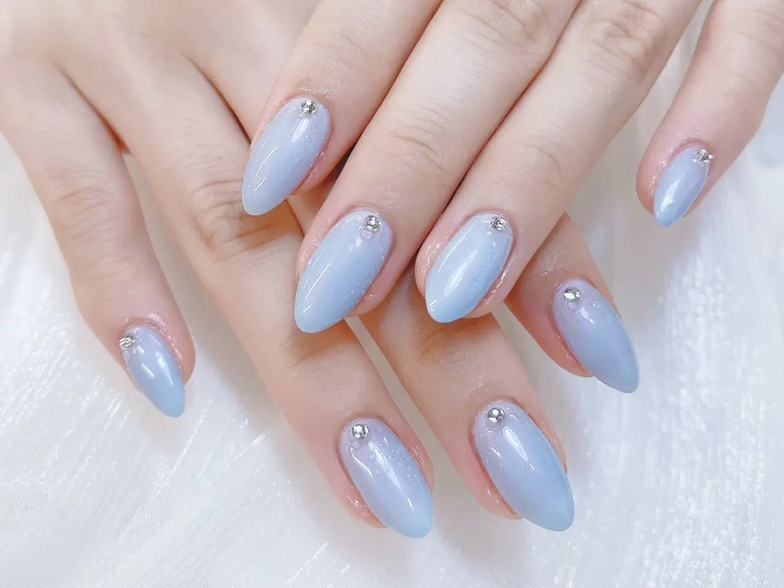 ネイル チークネイル 成人式 フレンチネイル グラデーション 氷ネイル・うるうるネイル ハンドネイル DUO   MI nail salonのネイルデザイン