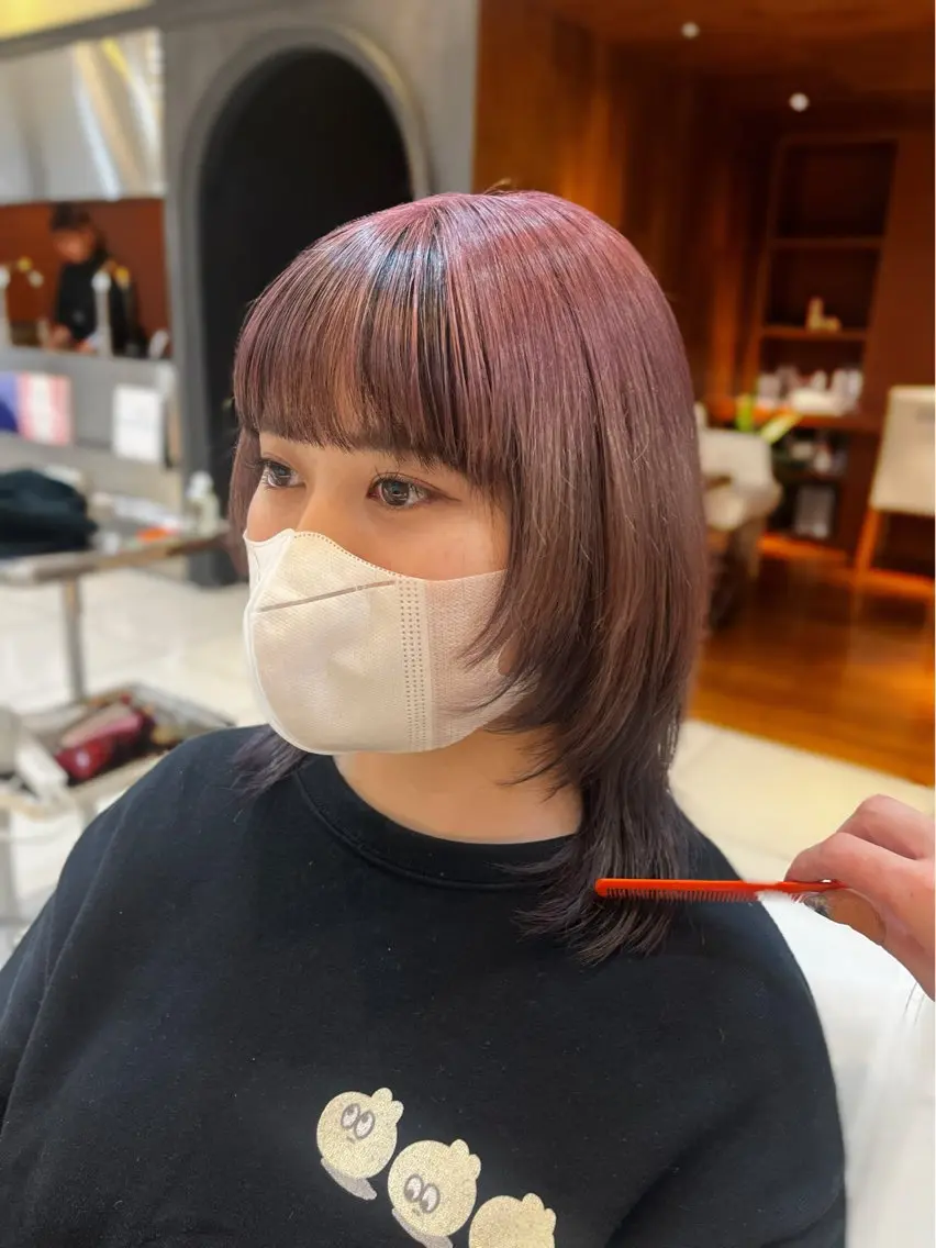 カラー ハイトーンカラー The B/ オガワラナのヘアスタイル