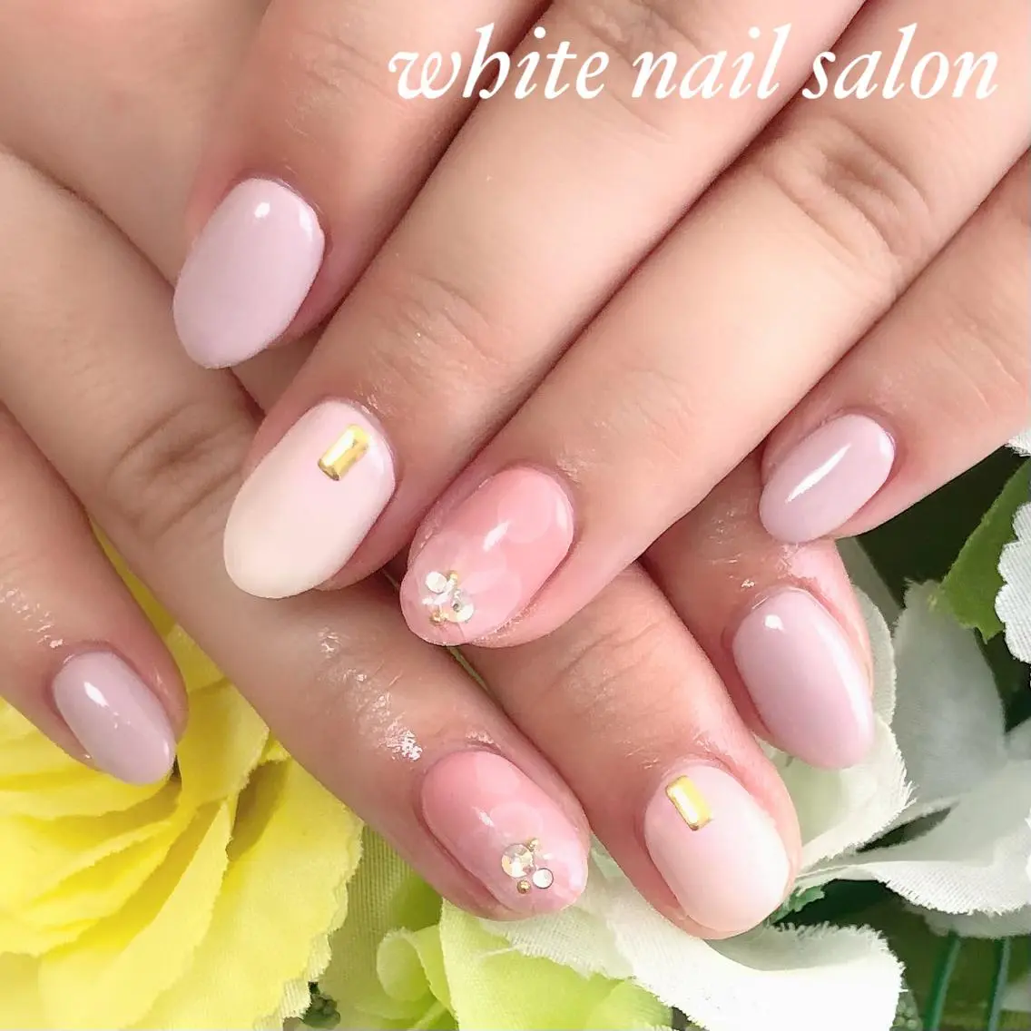 ネイル アートネイル フレンチネイル ジェルネイル ハードジェル 持ち込み ハンドネイル white nail salonのネイルデザイン