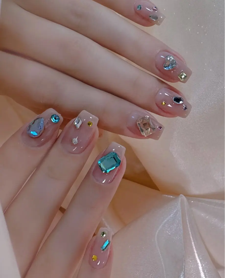 ネイル ハンドネイル Luvia Ginzaのネイルデザイン