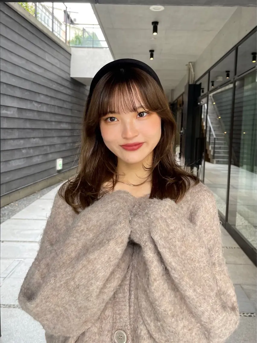 セミロング カラー ベージュカラー ヘアカラー トリートメント 愛莉/ラベンダー/ ベージュ/ブラウンのヘアスタイル