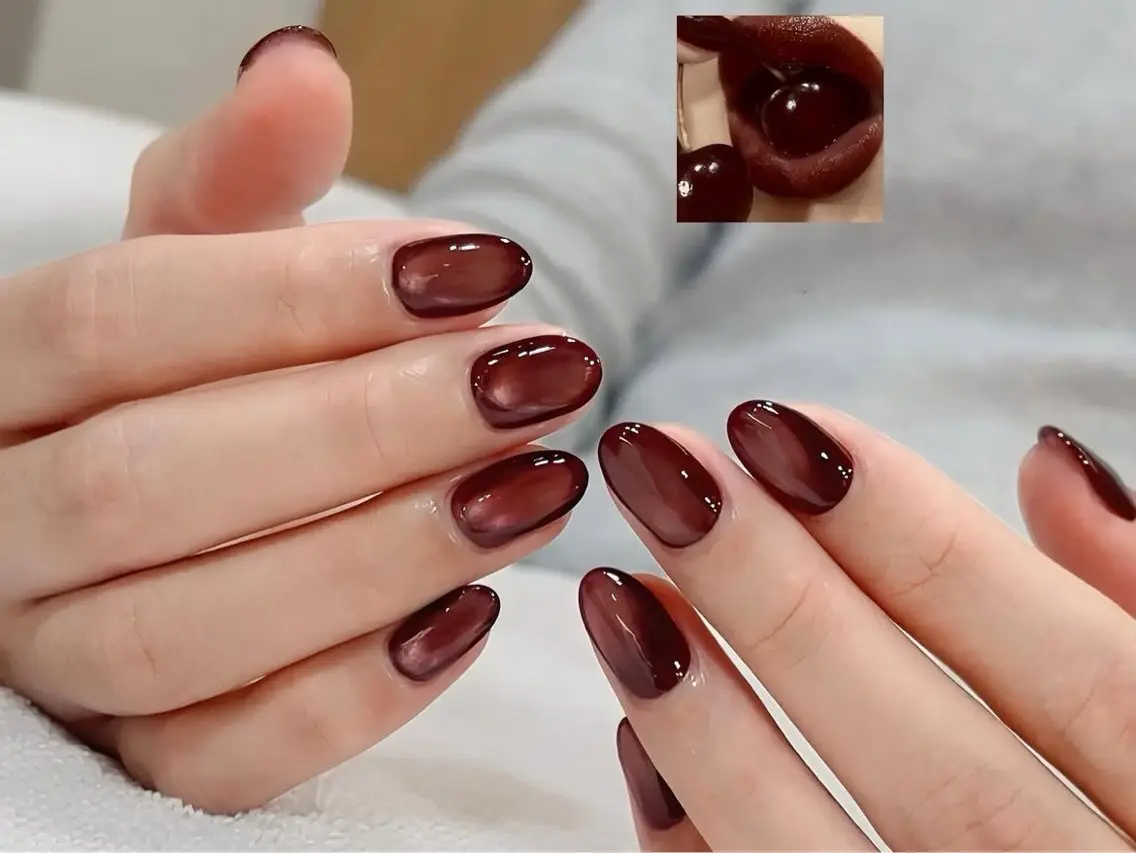 ネイル べっ甲ネイル ボルドー ブラウン チークネイル 長さ出し ハンドネイル ハンドケア NEW NAIL💞 yuki🔥のネイルデザイン