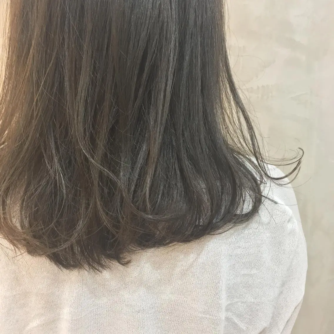 ミディアム カット トリートメント 金子 歩実のヘアスタイル