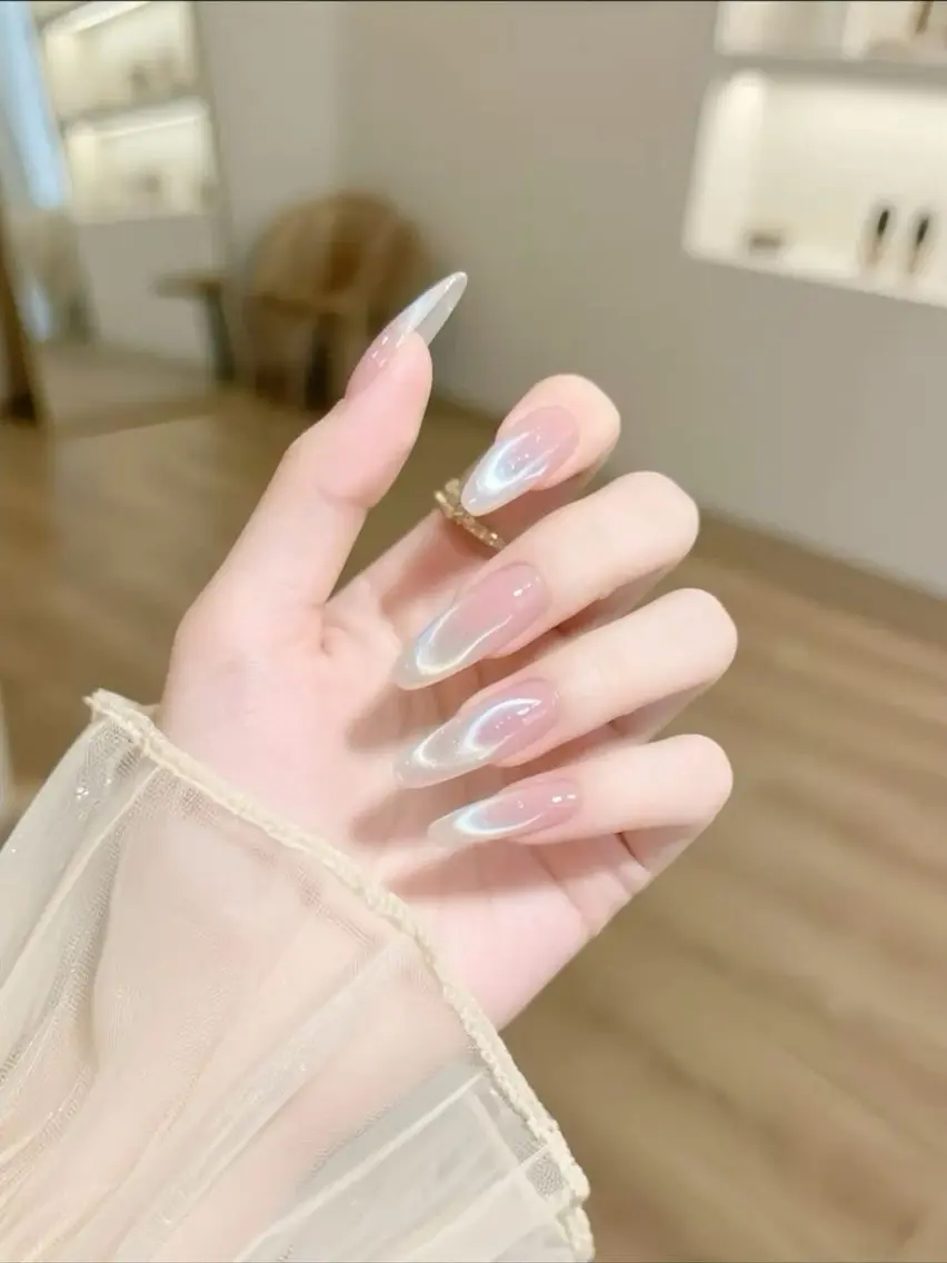 ネイル 韓国ネイル マグネットネイル 持ち込み ハンドネイル Dyo Nail_Royalのネイルデザイン