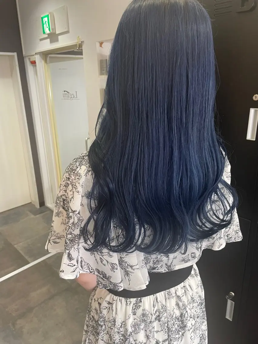 ロング カラー 吉村 夏椰のヘアスタイル