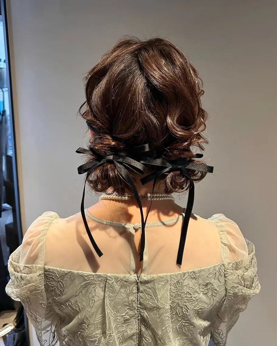 ミディアム ヘアアレンジ お団子ヘア ヘアセット juve.大分/ 秋月ひとはのヘアスタイル