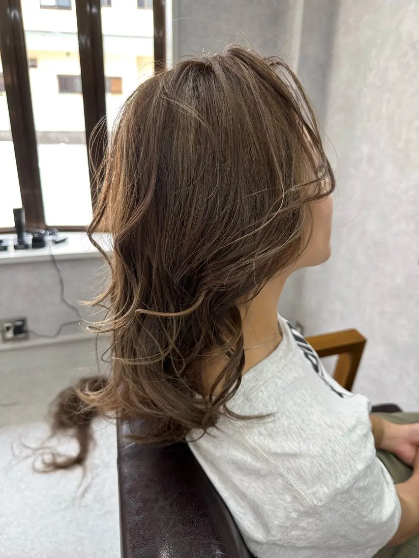 セミロング カラー カット ヘアカラー トリートメント Lien 深井店のヘアスタイル