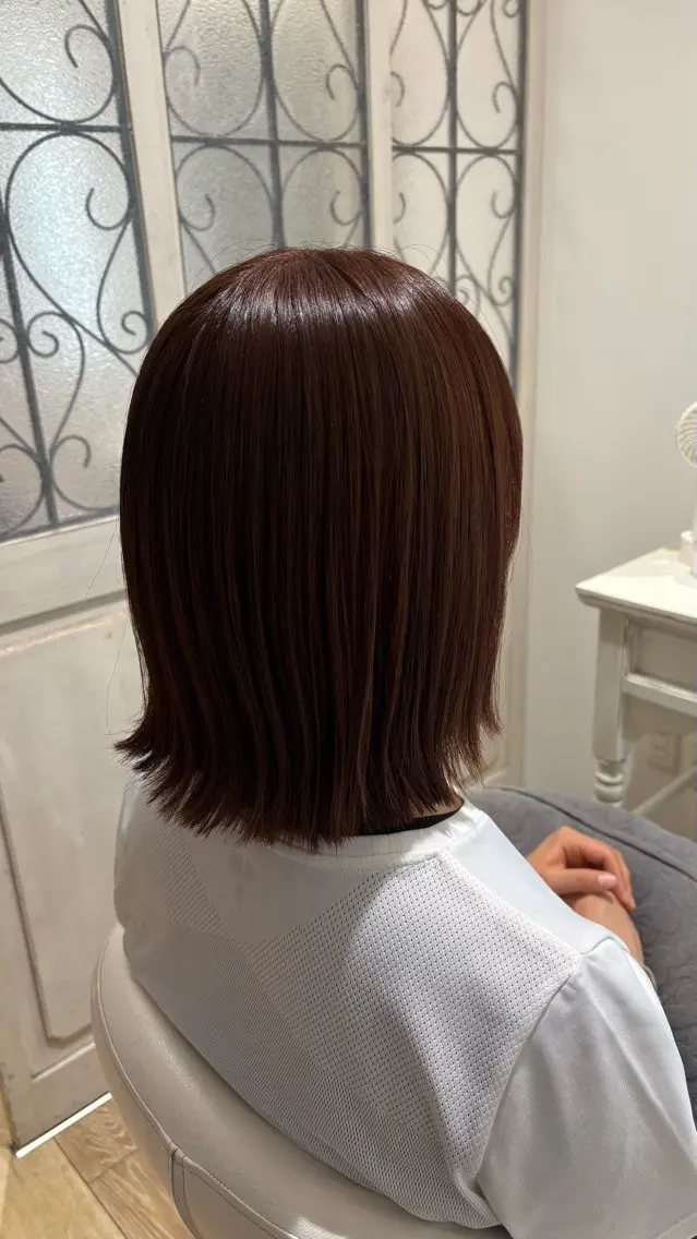 ミディアム カット ヘアカラー 似合わせ 顔周りYUUGAのヘアスタイル