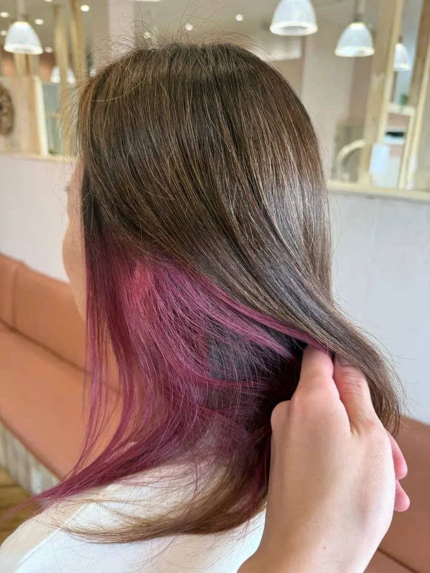 ミディアム カラー 辻　メンズカット ハイライトカラーのヘアスタイル