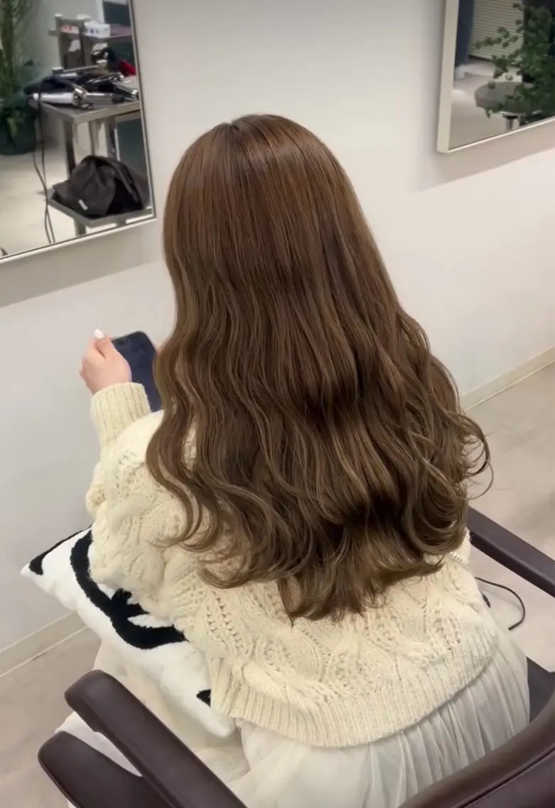 【柔らかいカラー🌸】透明感イルミナカラー＋AMASIA3stepトリートメントの写真