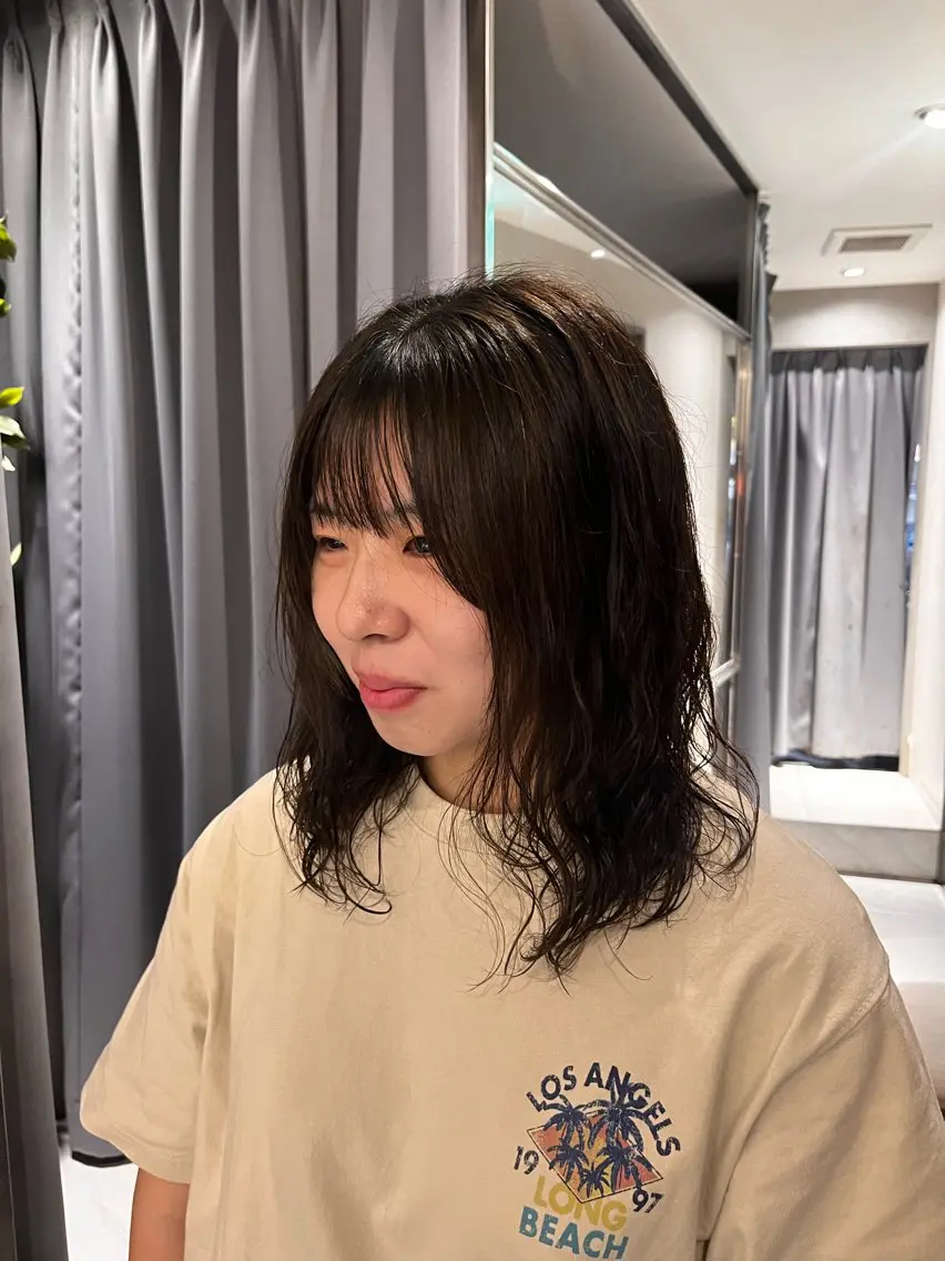 ロングカット+ケアパーマの写真
