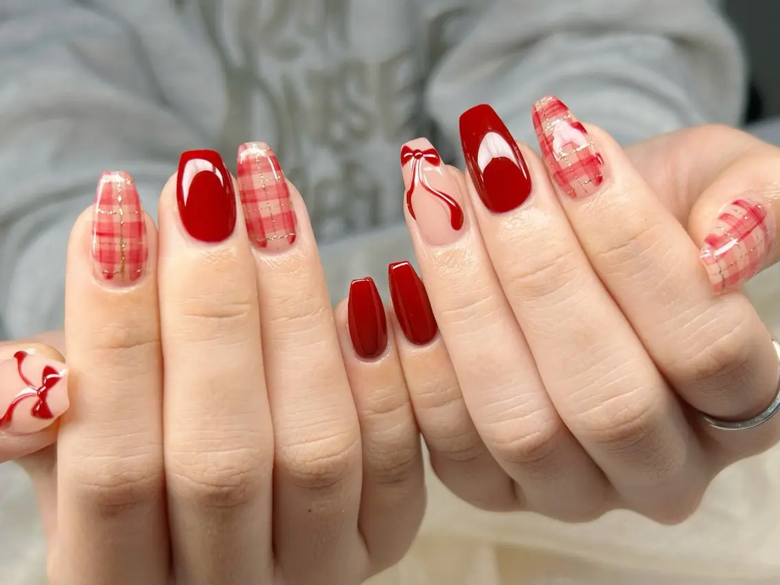 ネイル アートネイル チークネイル 成人式 入学式 長さ出し ハンドネイル Lino Nailのネイルデザイン