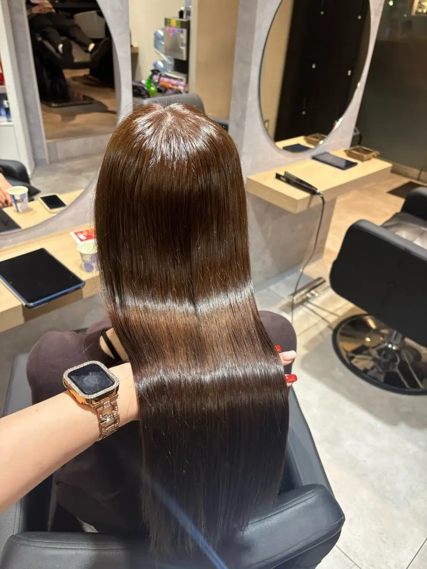 艶髪🫧似合わせカット＋ヒアルロン酸配合カラーの写真