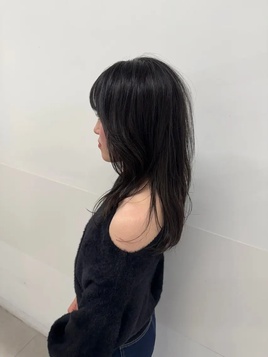ロング くせ毛 ハッシュカット レイヤーカット ロング カット 🩵MAI🩵 レイヤーカットのヘアスタイル