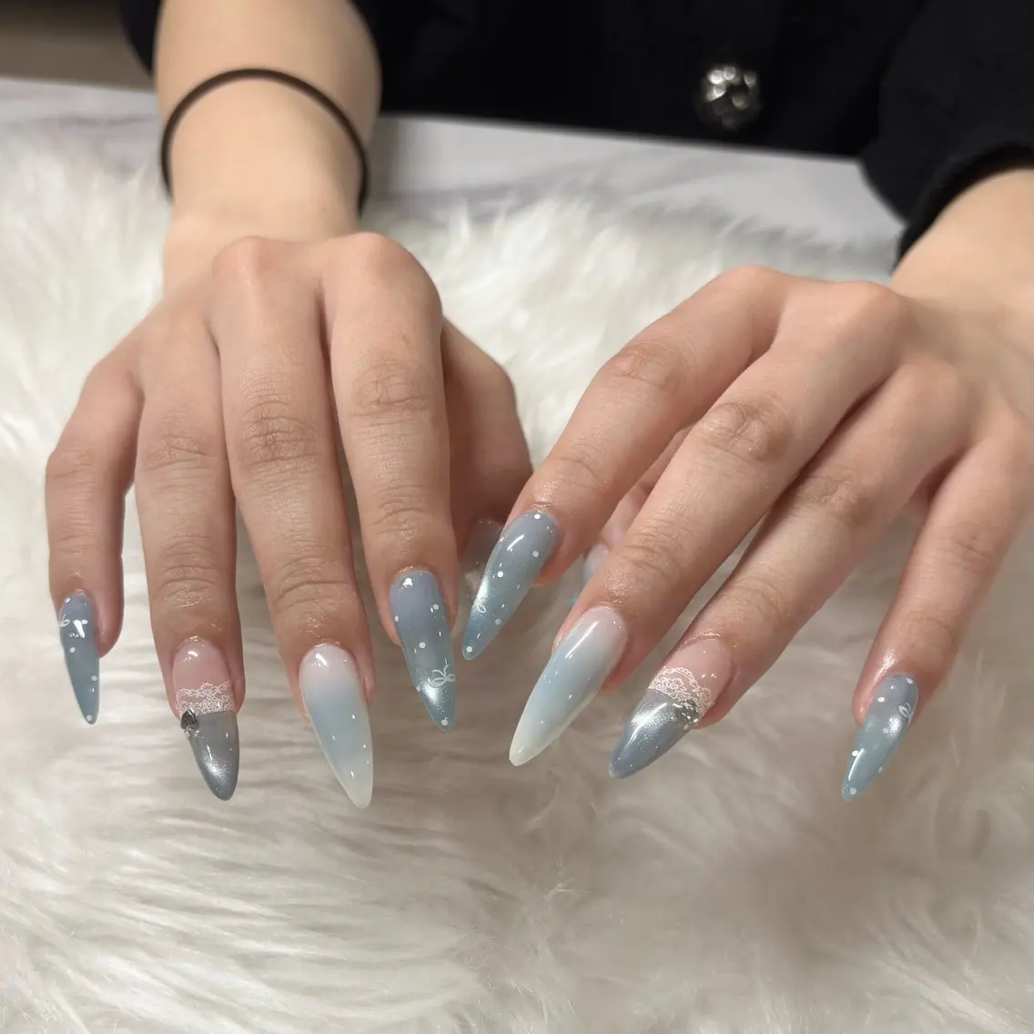 ネイル 持ち込み ハンドネイル REVIA: natsukiのネイルデザイン