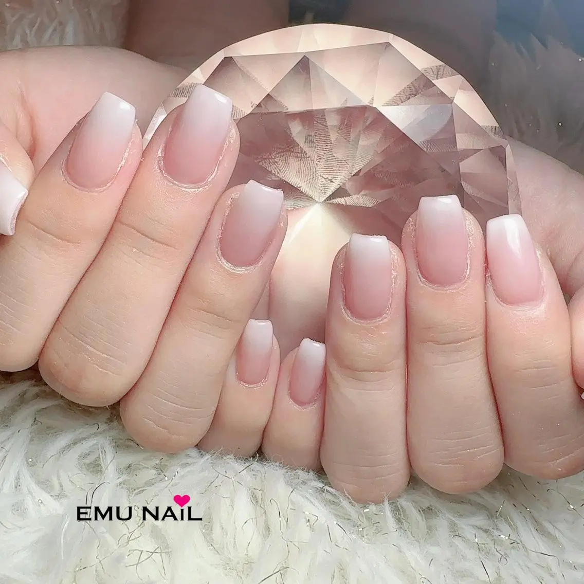 ネイル アートネイル EMU NAILのネイルデザイン