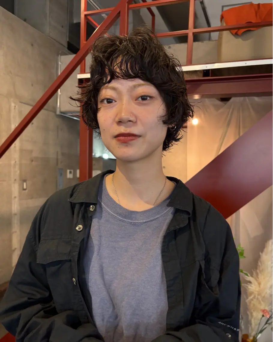 ショート パーマ ショートヘア カット パーマ 大阪|似合わせパーマ ヤマシタミウ🌀のヘアスタイル