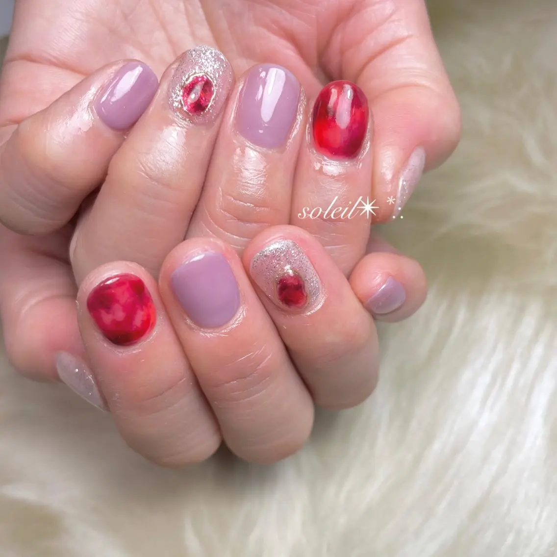 ネイル べっ甲ネイル ジェルネイル ラメ(グリッター) ミラーネイル ニュアンスネイル ハンドネイル 粟津 美紀のネイルデザイン