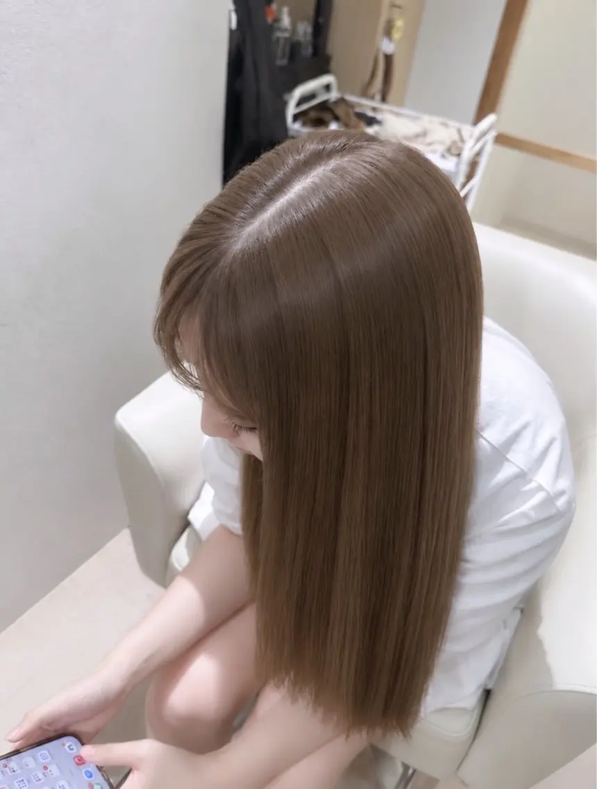 似合わせカット+透明感カラー+COTAクイックトリートメント¥15900の写真