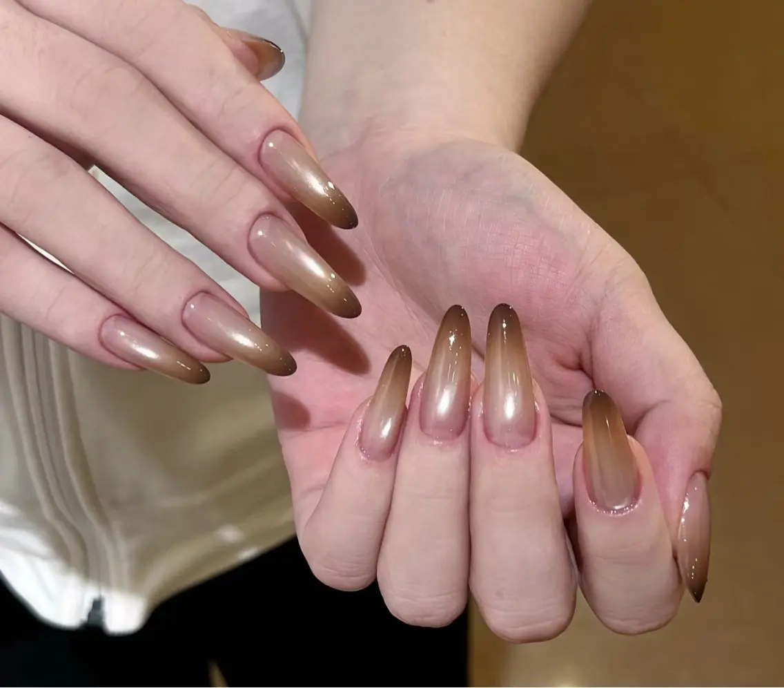 ネイル アートネイル オーロラネイル チークネイル フレンチネイル ガラスフレンチ ハンドネイル 🎀🎀YooLi Nail Salonのネイルデザイン