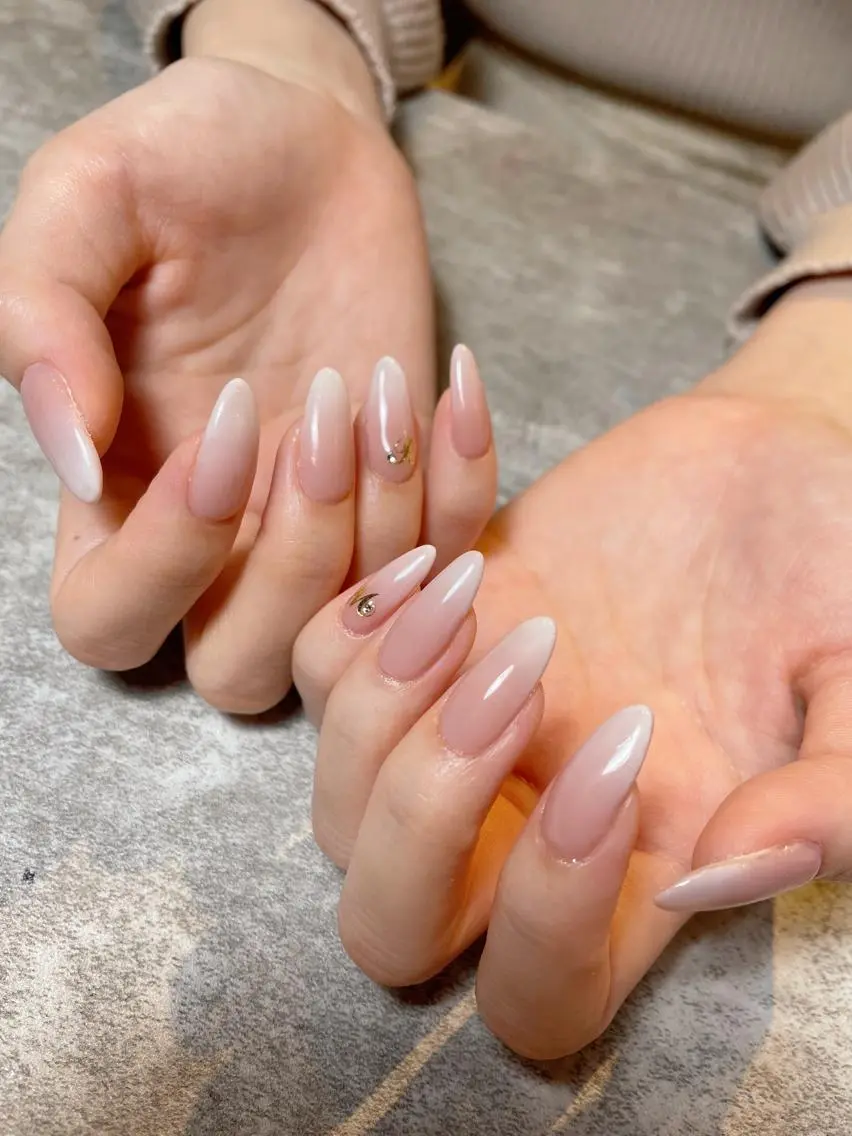 お好きなカラーで🌟2色グラデーション[オフ無し]の写真