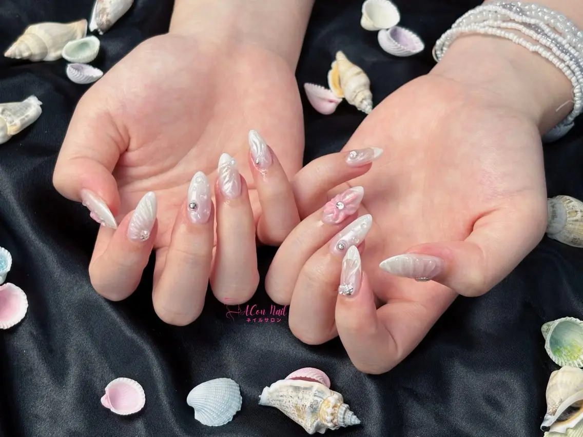 ネイル 桜ネイル 長さ出し フラワーネイル フレンチネイル ジェルネイル ハンドネイル ACon NailSalonのネイルデザイン