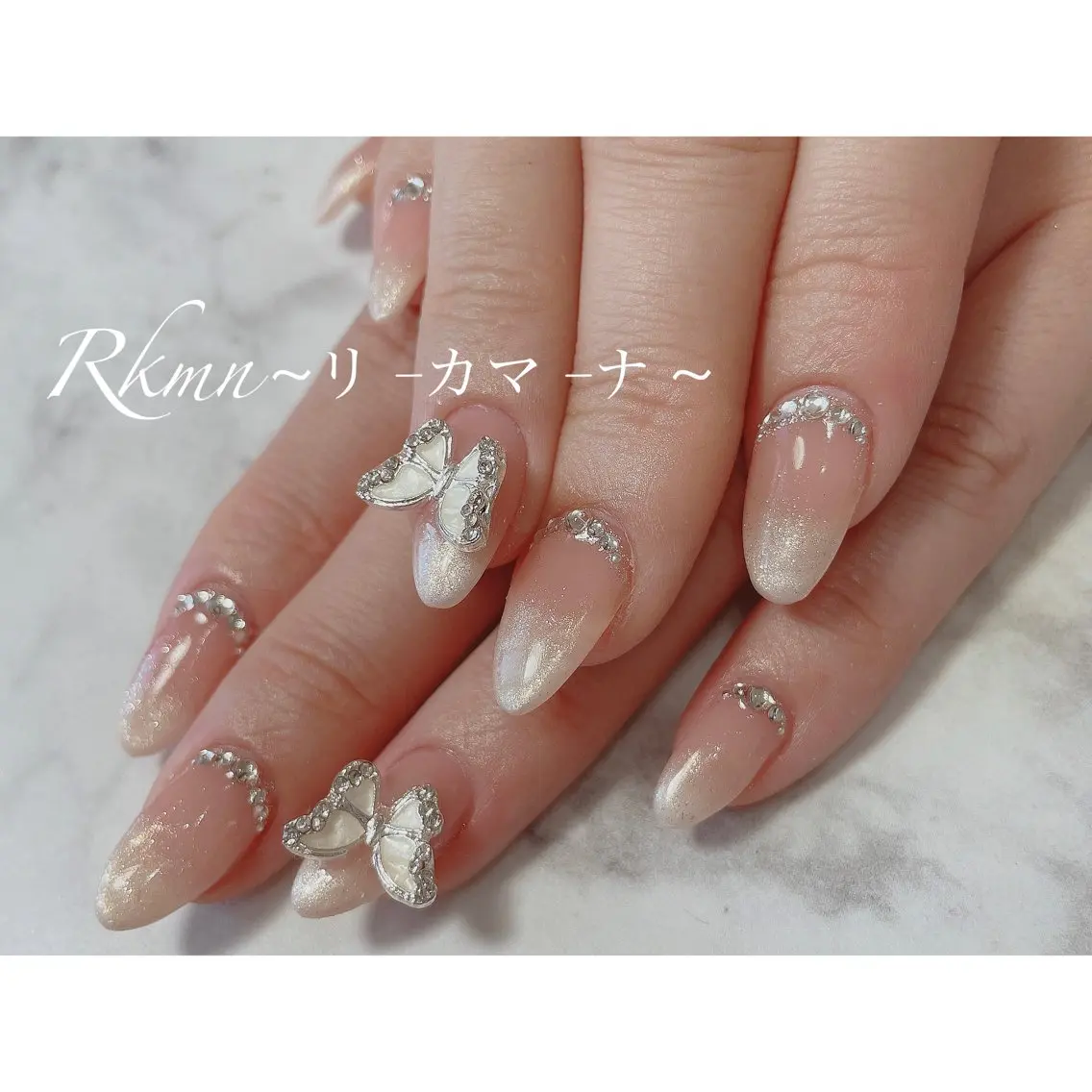 ネイル アートネイル グラデーション キラキラネイル ラメ(グリッター) 春ネイル ハンドネイル フットネイル ハンドケア Rkmn ~リ-カマ-ナ~のネイルデザイン