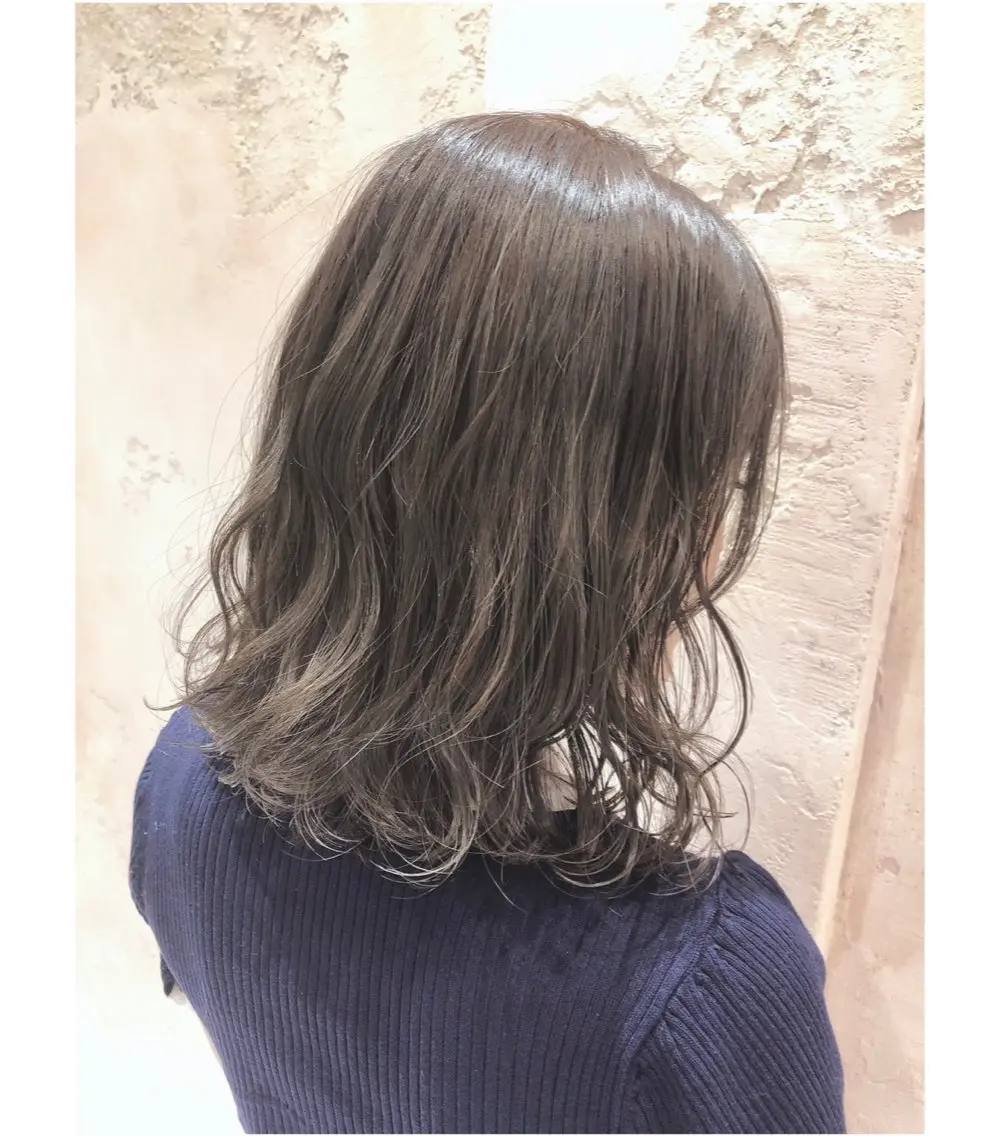 ミディアム カット ヘアカラー トリートメント 代表山口ひな 髪質改善のプロのヘアスタイル