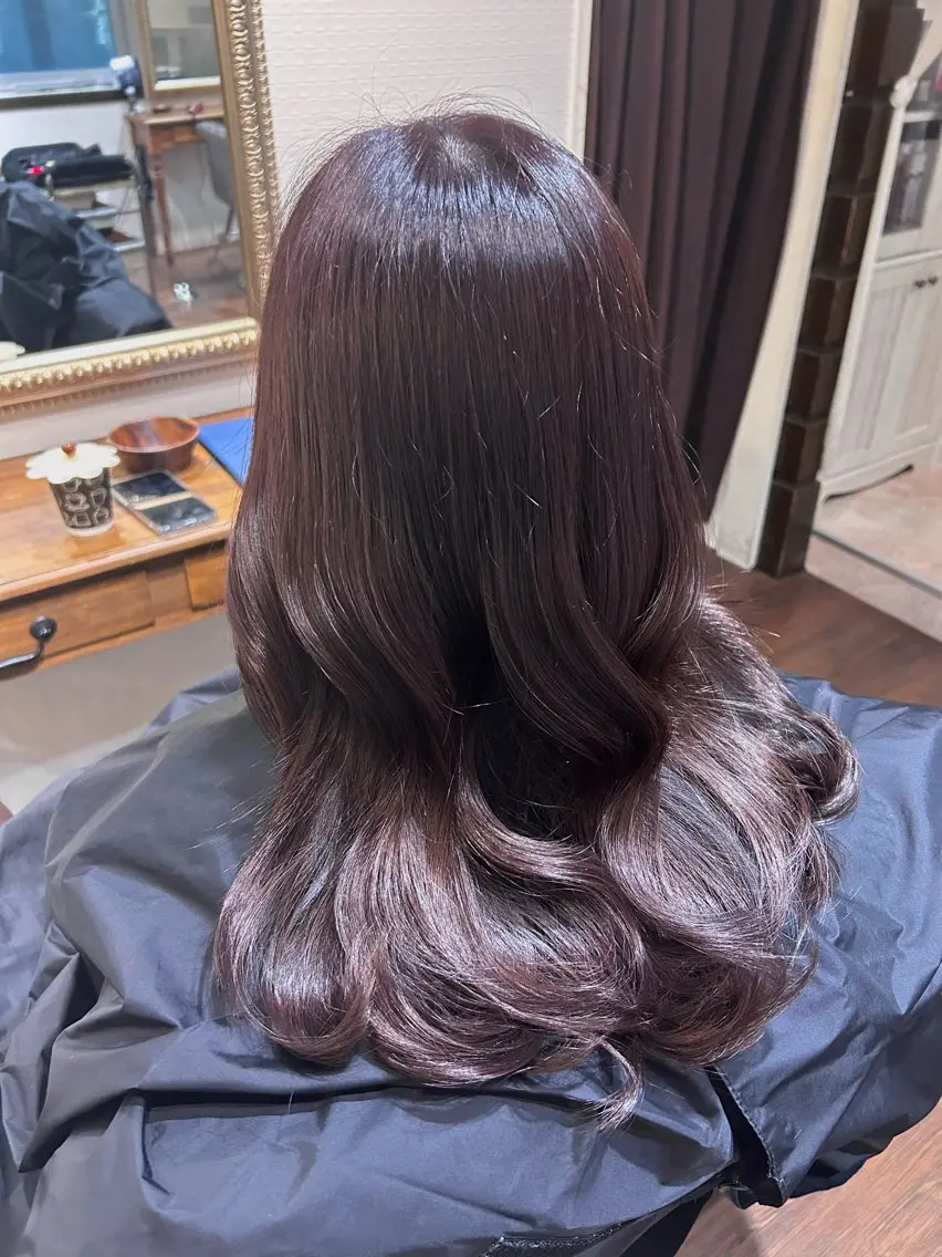セミロング カラー レイヤーカット 柔らか垢抜けｶﾗｰと ｶｯﾄ🫧ASUKAのヘアスタイル