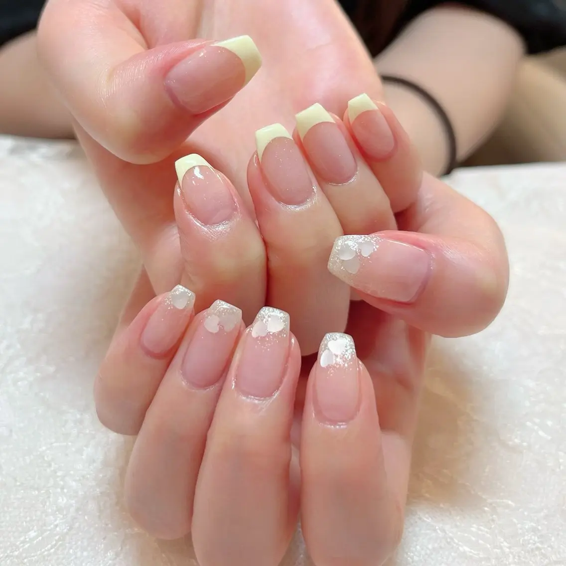 ネイル クリアネイル フレンチネイル ラメ(グリッター) 黄色 ハンドケア aoi nailのネイルデザイン