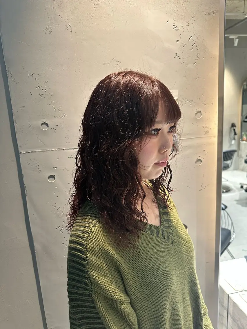 セミロング セミロングパーマ カット ヘアカラー 小寺 柚初のヘアスタイル