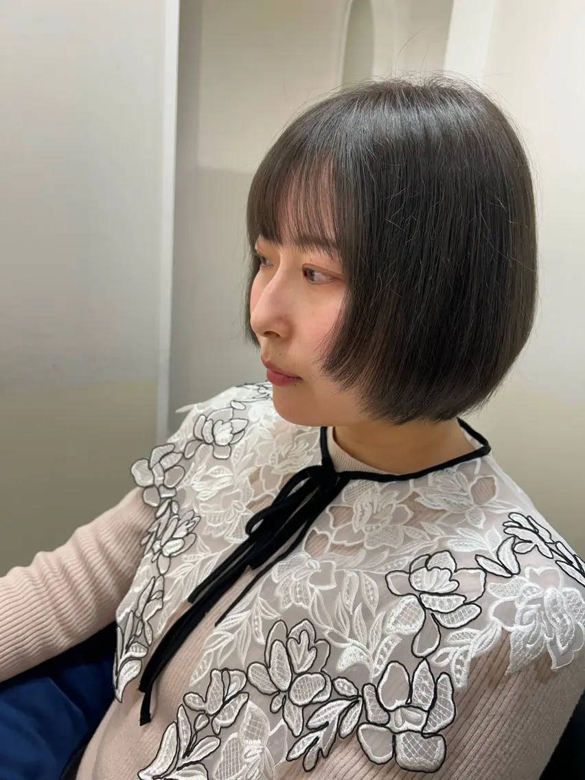 ショート カラー レイヤーカット カット ヘアカラー トリートメント 🩰ニシムラヒカリ 半個室salon♡*のヘアスタイル