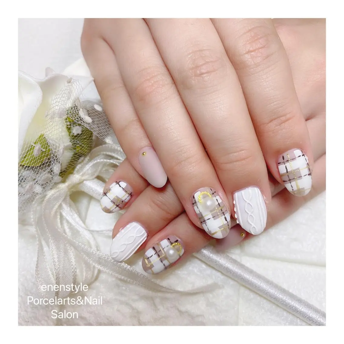 ミディアム ネイル ハンドネイル 🐾enen style 🐾のネイルデザイン